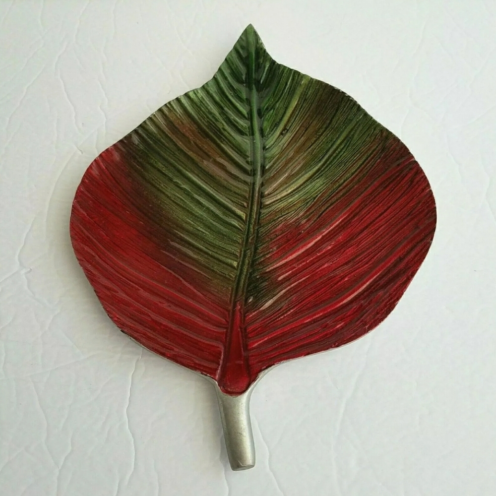 Christmas Holiday Metal Centerpiece/Plate